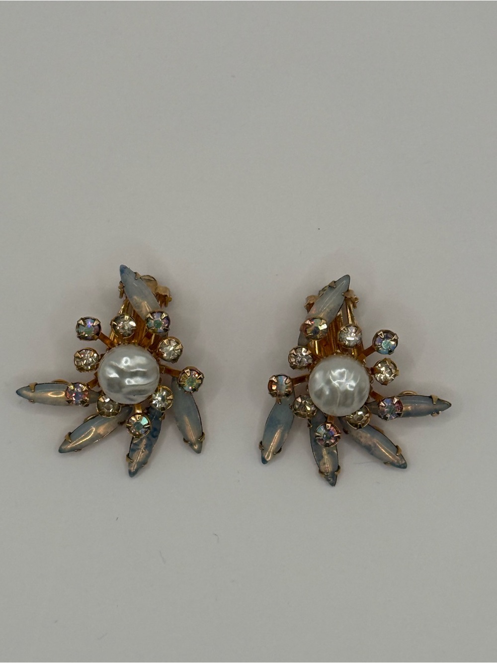 Vintage Beau Jewels Pearl Rhinestone Statement Clip-On Earrings